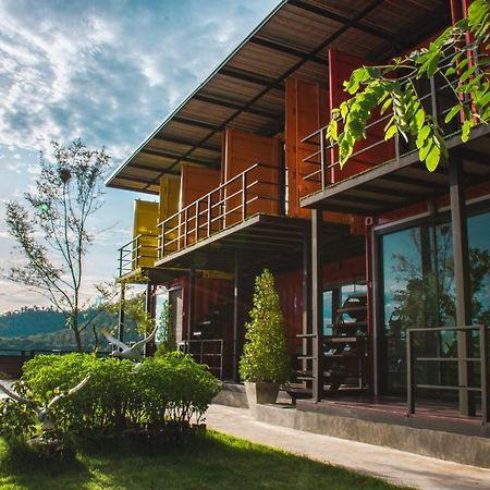 Inbox Living Rimkhong Hotel Chiang Khan Eksteriør billede